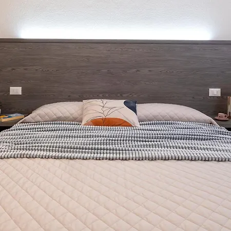 Casa Lavanda Διαμέρισμα Όλμπια